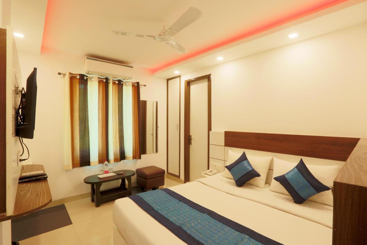 Hotel Ark Suites At Delhi Airport New Delhi Exterior foto