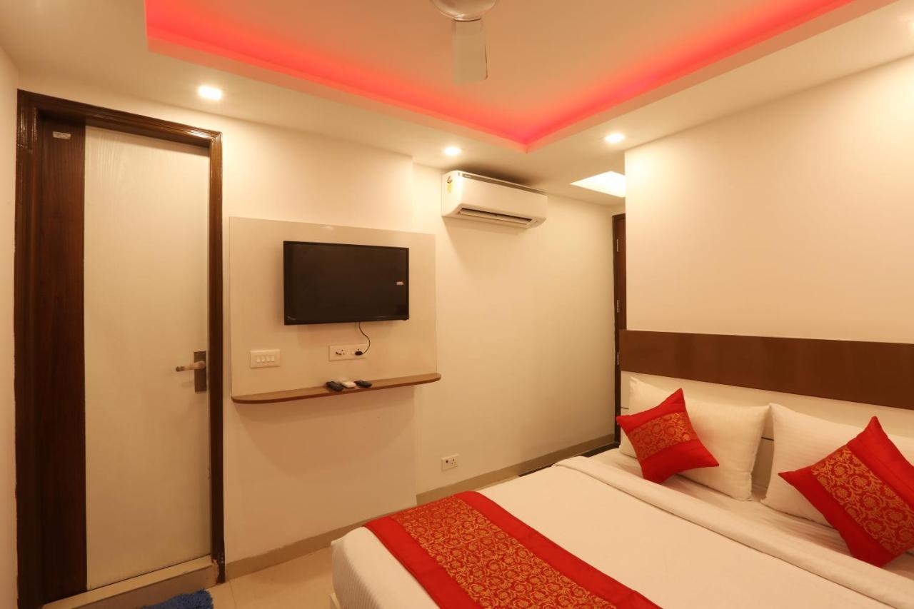 Hotel Ark Suites At Delhi Airport New Delhi Exterior foto